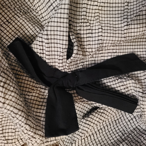 Zara adorable black & white gingham  top with open back & bows szL - Picture 7 of 8